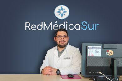 Dr. Gustavo Mena Torres